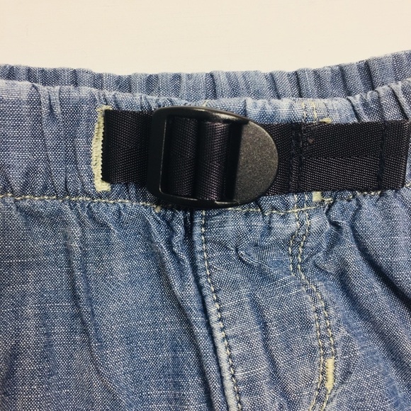 Babygap baby boys 12-18M pull up soft jean shorts - Picture 2 of 4